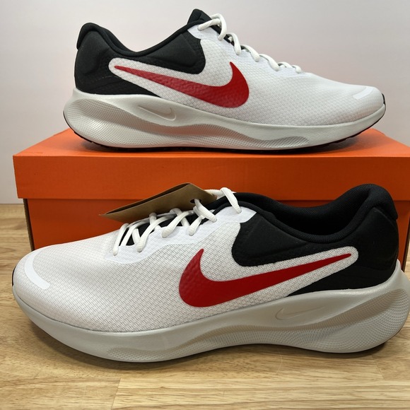 Nike Revolution‎ 7 Running Athletic Shoes Men's 13 White Red FB2207-102 - Picture 1 of 10